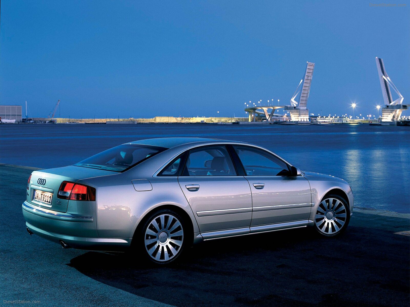 Audi A8 (2004)